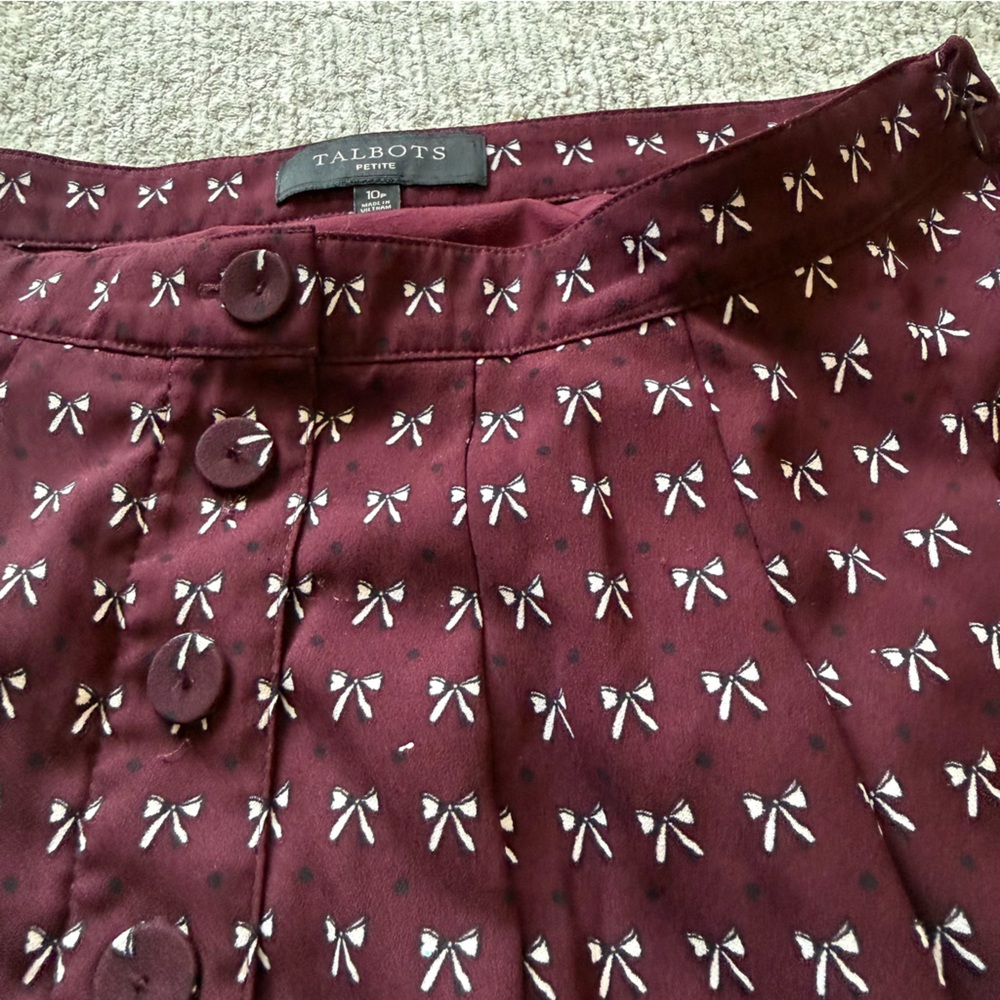 Talbots Petites Dotty Bows Skirt Burgundy‎ A-Line Size 10P Classic